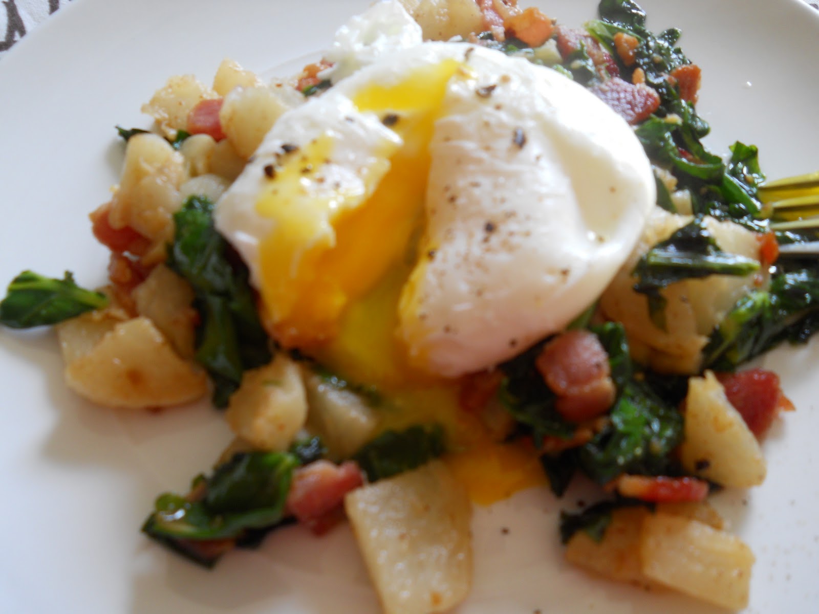 Fergie's Bites TURNIPS, TURNIP GREENS & BACON TOPPED WITH POACHED EGG