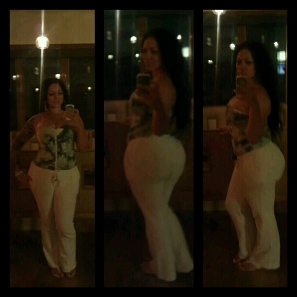 Elke The Stallion | Sex stories