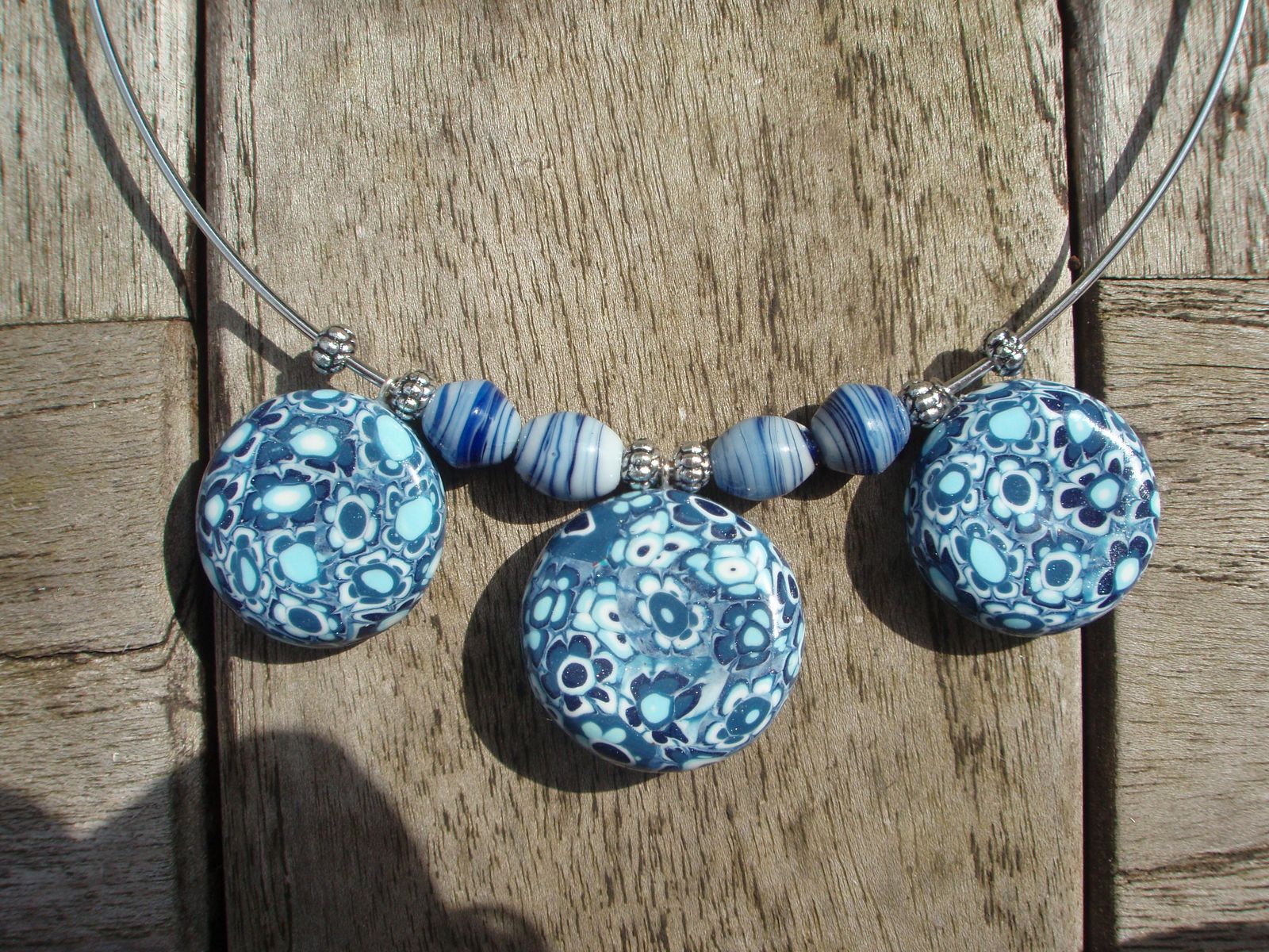 Les trois lutins: Colliers