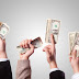 Do you have money ON you / With you の違い