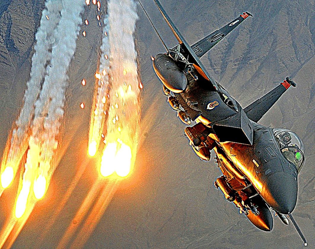Walls4Joy F 15 Eagle aircraft flares military planes desktop and