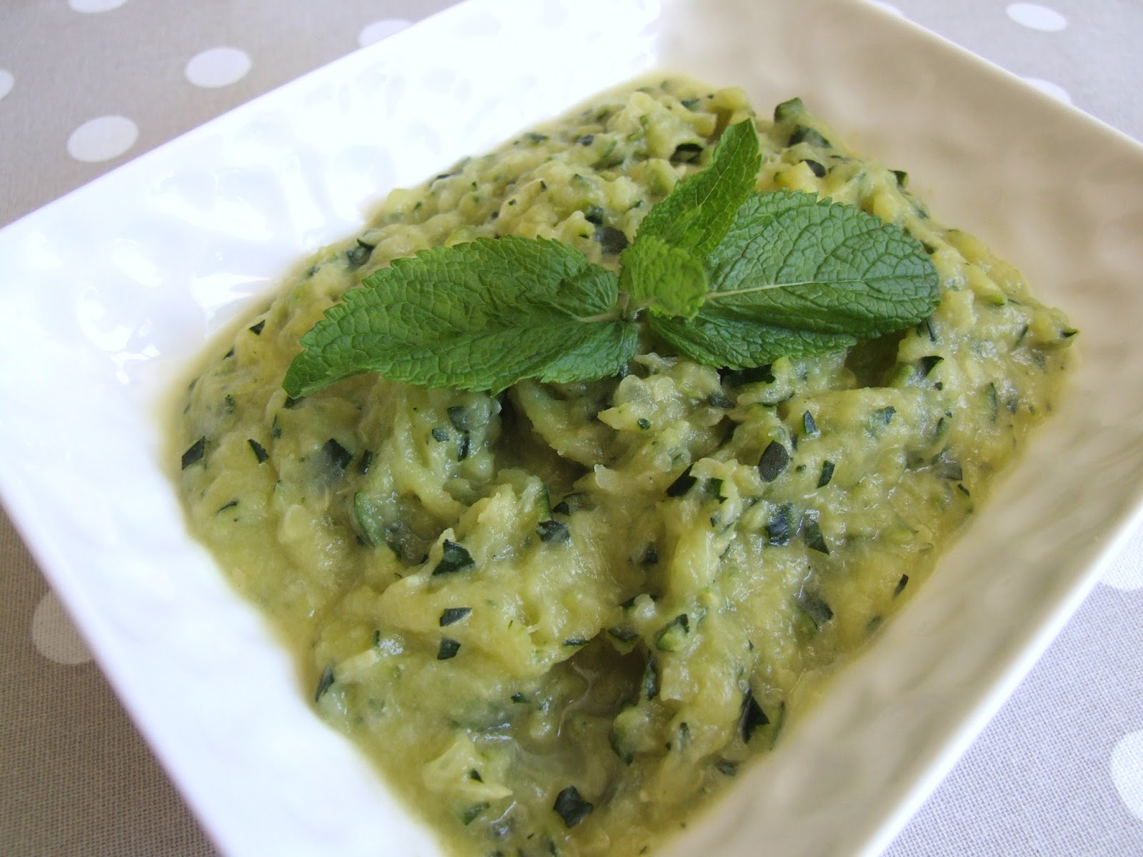 Recette Purée De Courgette Sans Pomme De Terre Thermomix COOKING JULIA : PURÉE DE COURGETTES