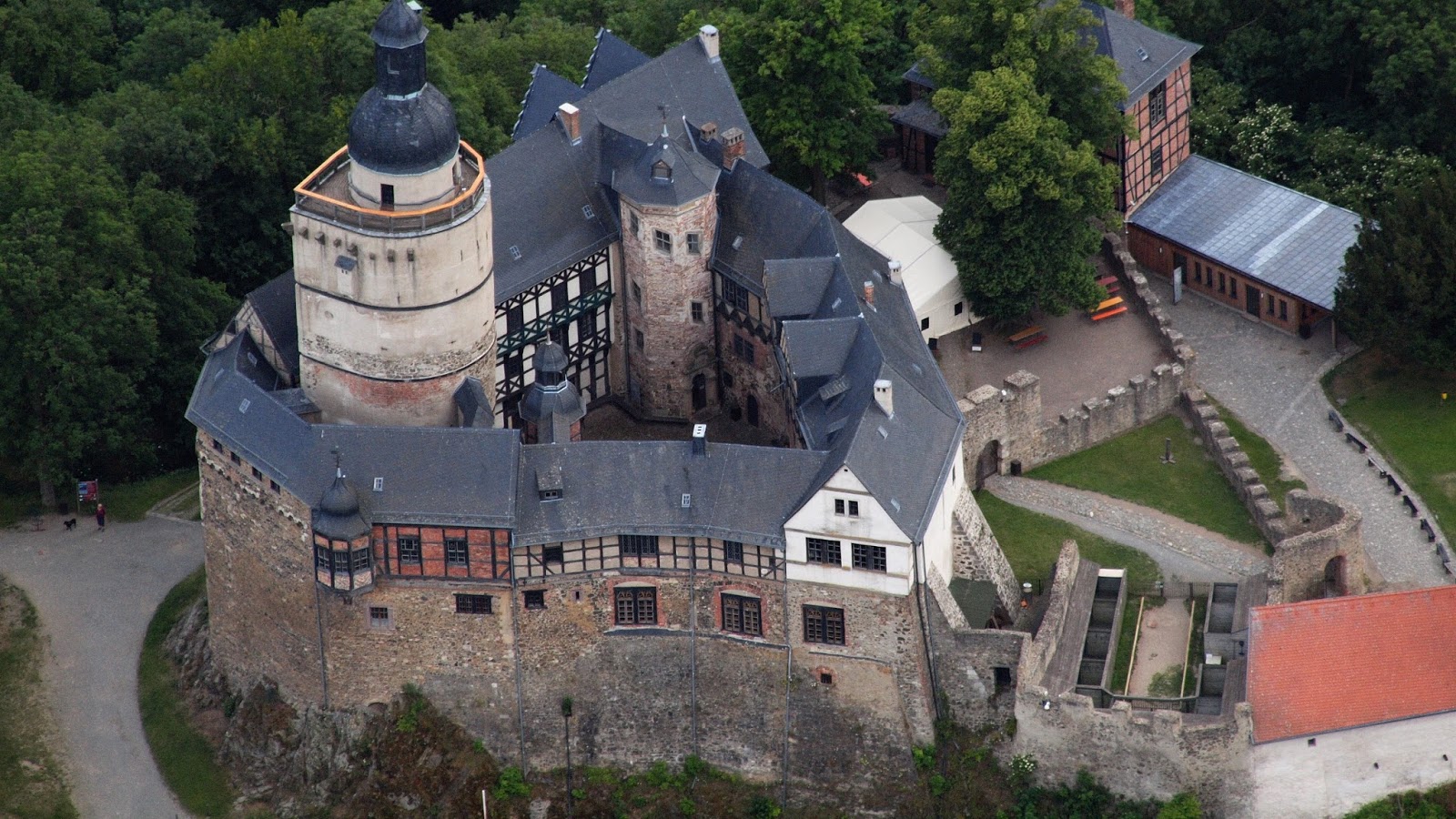 Die Pfalz und ihre Sehenswürdigkeiten: Burg Falkenstein