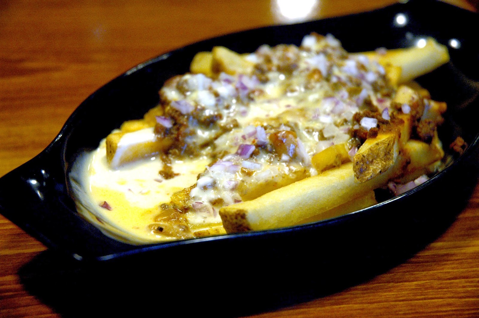 DUDE FOR FOOD B&B Burgers & Brewskies The One Place for Burgers and Beer