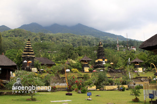 pura parahyangan agung jagatkartta bogor