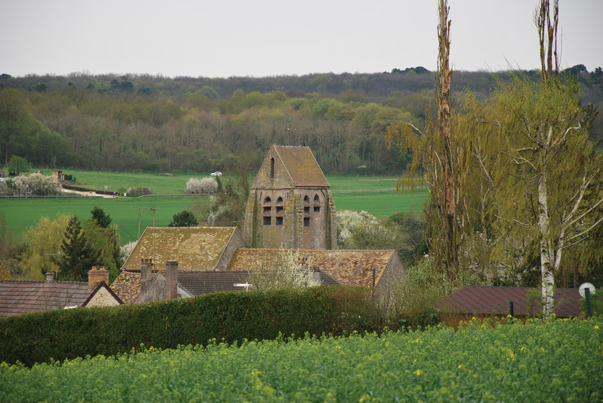 Ile de France Walks Wednesday 16 September Three churches in the Essonne