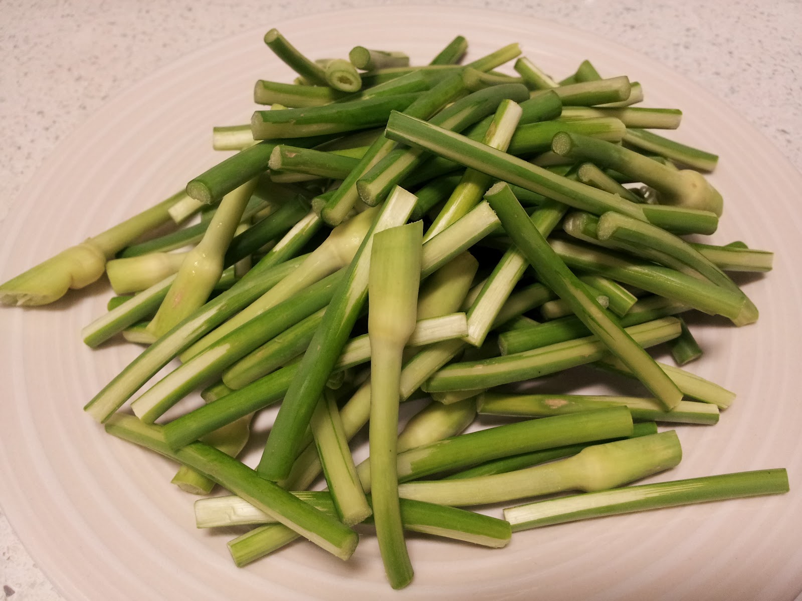 Kimchi House Seasoned Garlic Scapes/Garlic shoot/마늘쫑무침/凉拌蒜花