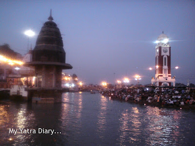 The Har Ki Pauri Ghat in Haridwar just before the Evening Ganga Arti