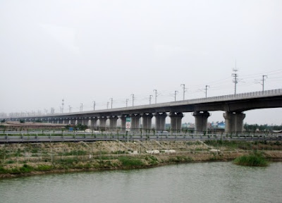 Jembatan Terpanjang di Dunia Tianjin Grand Bridge
