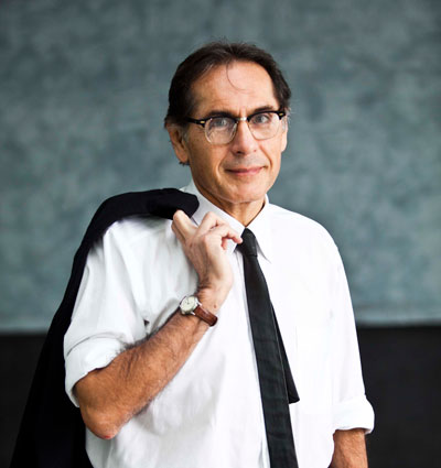 Escritor peruano Jorge Eslava autor de Templado