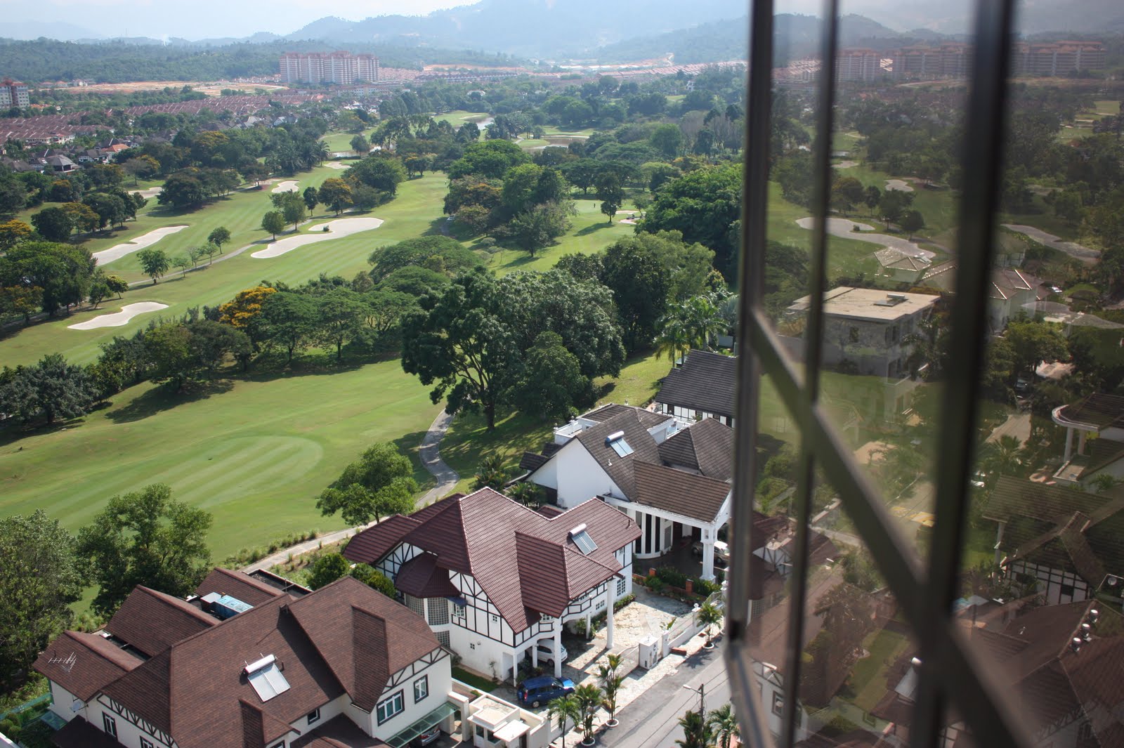 Teratai Homestay Bandar Sungei Long, Flora Green Condominium