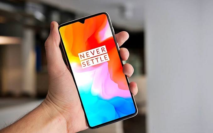 oneplus-6t-without-wireless-chrging-pete-lau-explain