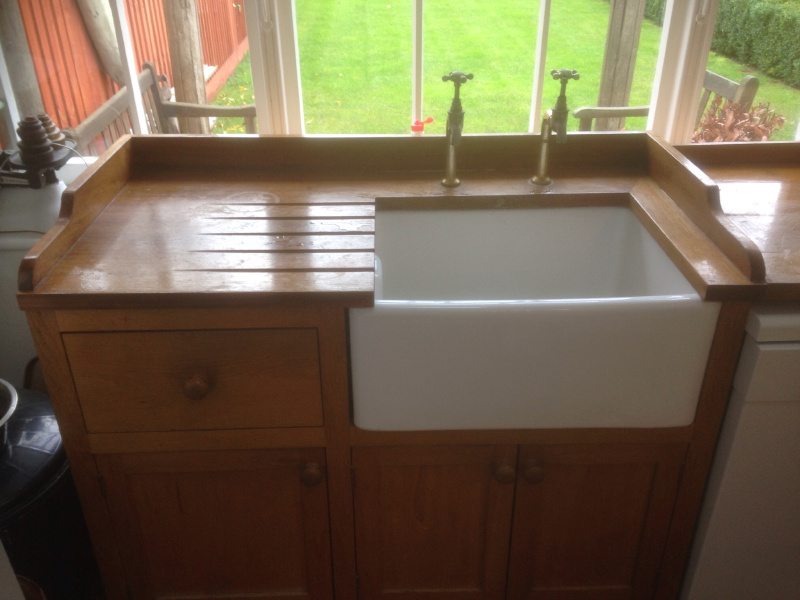 Wood Sanding and Finishing Cambridge UK Solid oak Wood Kitchen Worktop Sanding and restoration