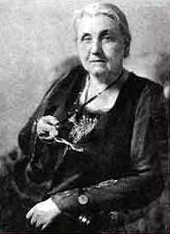 Bespectacled Birthdays: Jane Addams, c.1920s