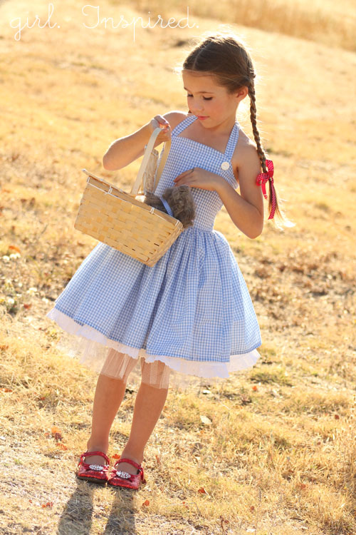 Dorothy Dress Tutorial Girl Inspired dorothy-dress-tutorial-girl-inspired