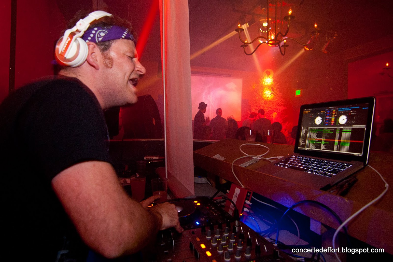 Tonight! Passion Pit DJ set with boyhollow, London Dungeon and option4