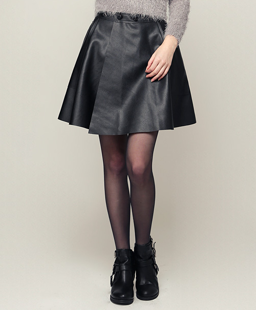 [Storets] Suede Flare Skirt | KSTYLICK - Latest Korean Fashion | K-Pop ...