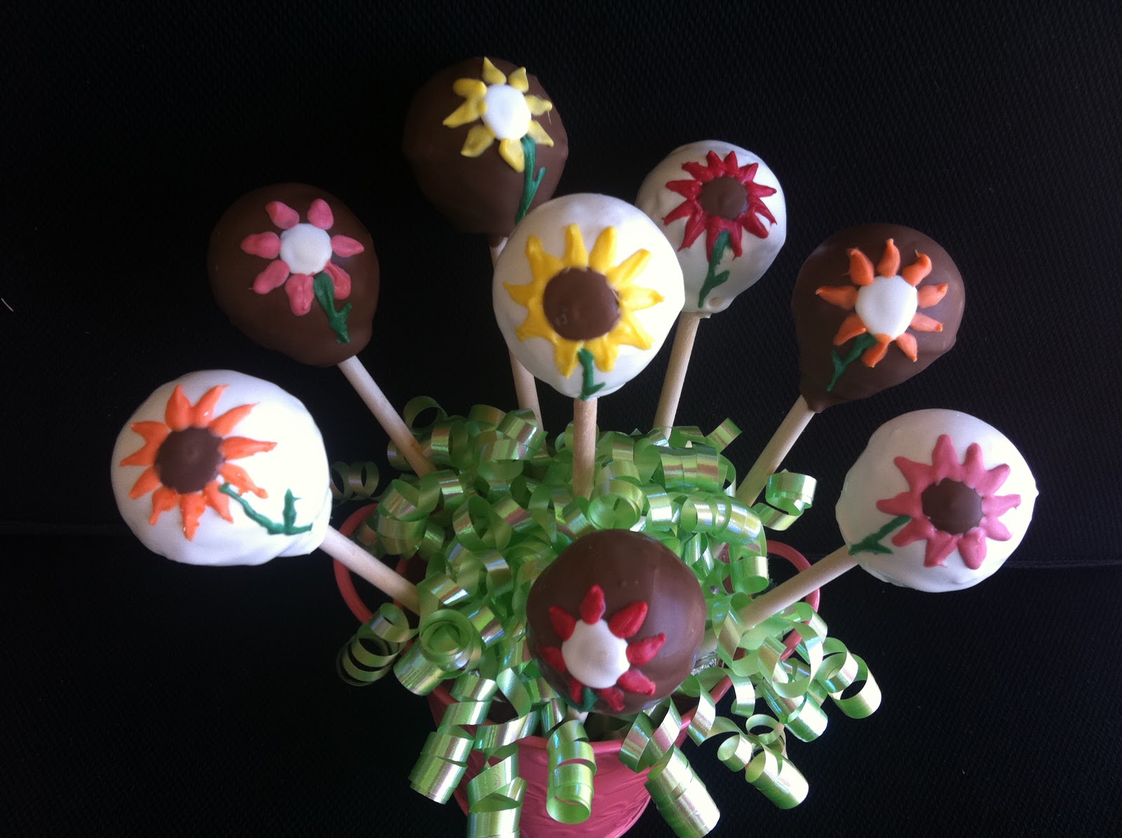Cake Pop Queens Mother's Day Cake Pops