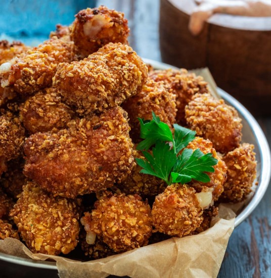 FRIED CHEESE CURDS FRIED CHEESE CURDS