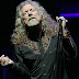 Robert Plant canta "Kashmir", do Led Zeppelin, pela 1ª vez em 10 anos