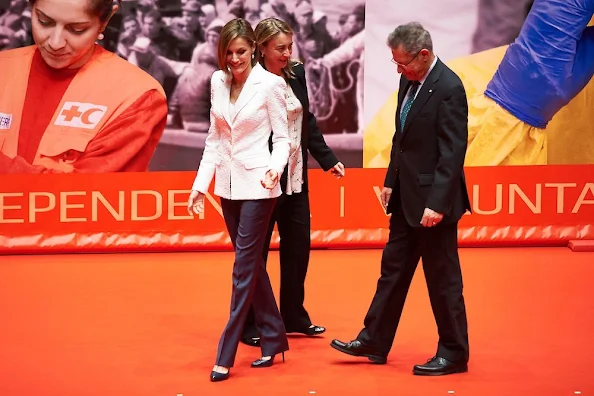 Queen Letizia of Spain attended the Red Cross World Day Commemoration at the Miguel Delibes auditorium on May 8, 2015 in Valladolid, Spain.