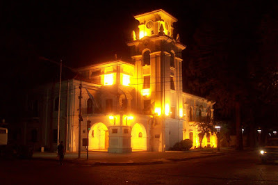 El Municipio local.