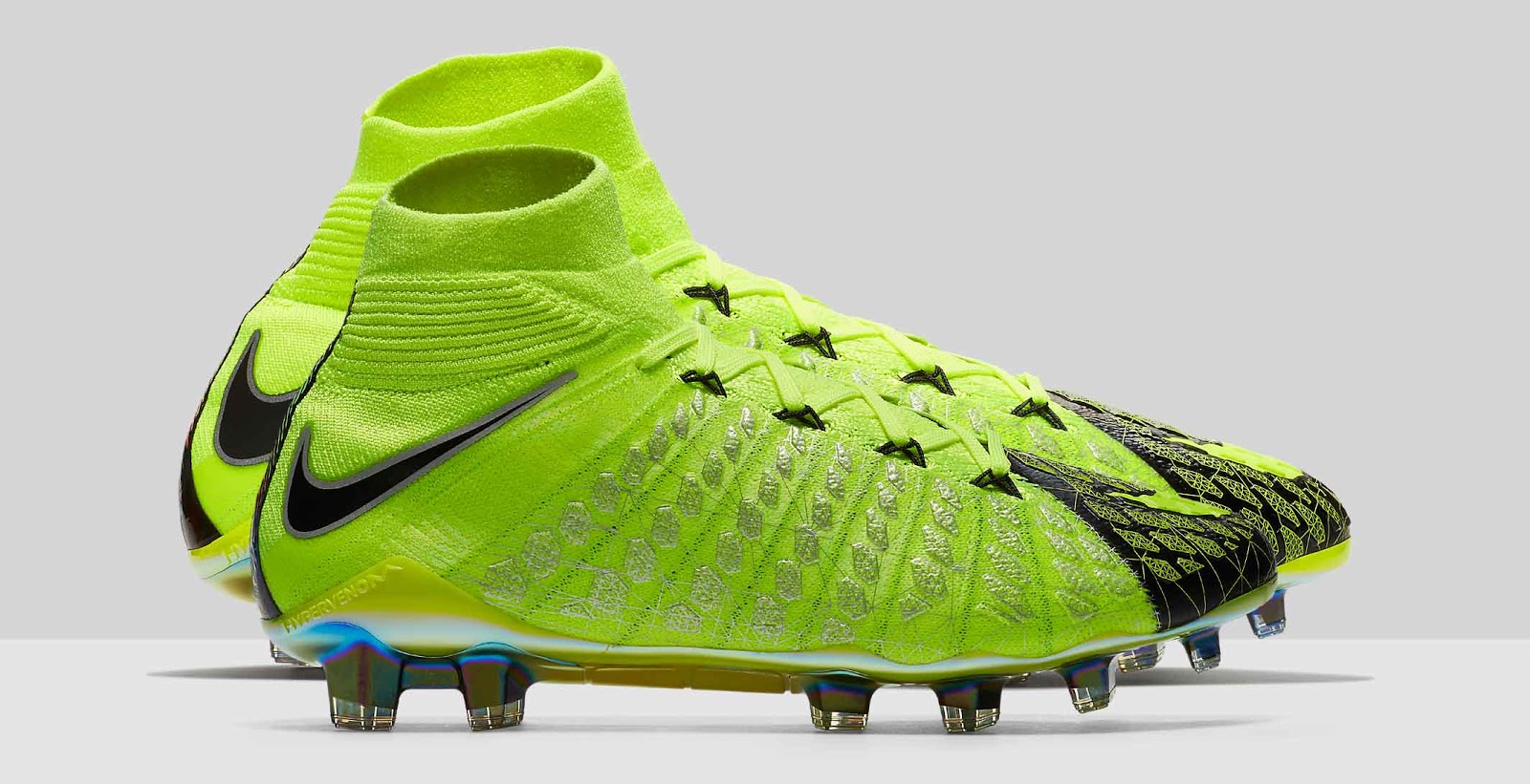 Nike Phantom Vision Pro Dynamic Fit AG PRO Artificial Grass