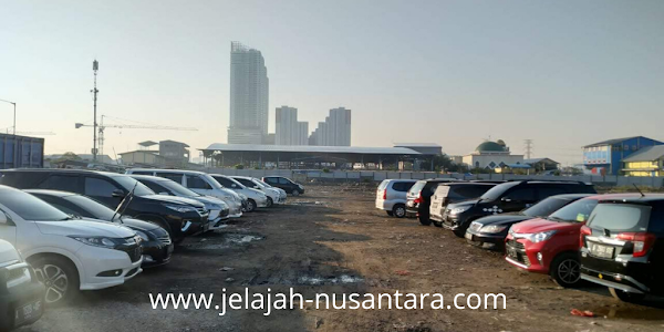 Area parkir kendaraan Dermaga Kaliadem - paket open trip pulau pari 2 hari 1 malam paket wisata open trip private trip murah pulau pari kepulauan seribu