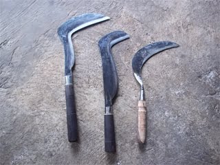 Alat Pertanian Arit atau Sabit