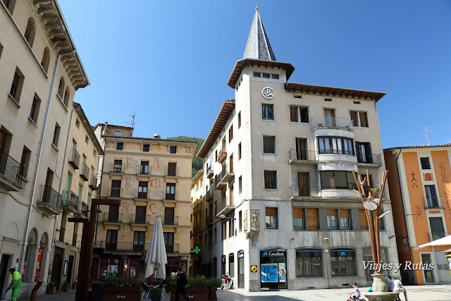 Plaza de San Eudald de Ripoll