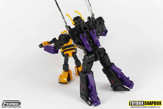 fanstoys forager back kibble