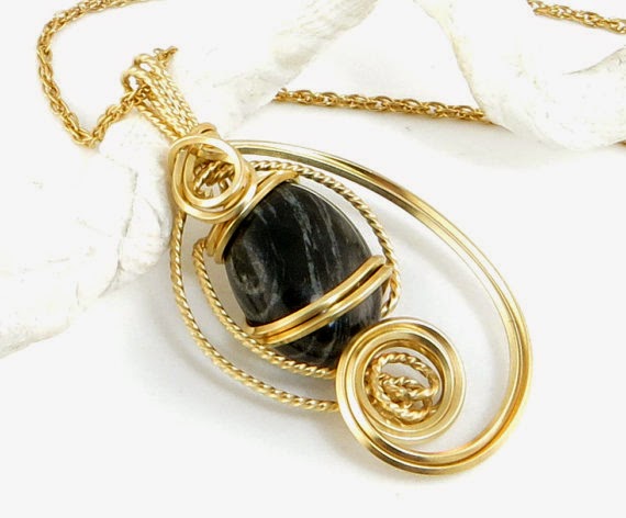 https://www.etsy.com/nz/listing/170096480/black-zebra-jasper-gold-pendant-necklace
