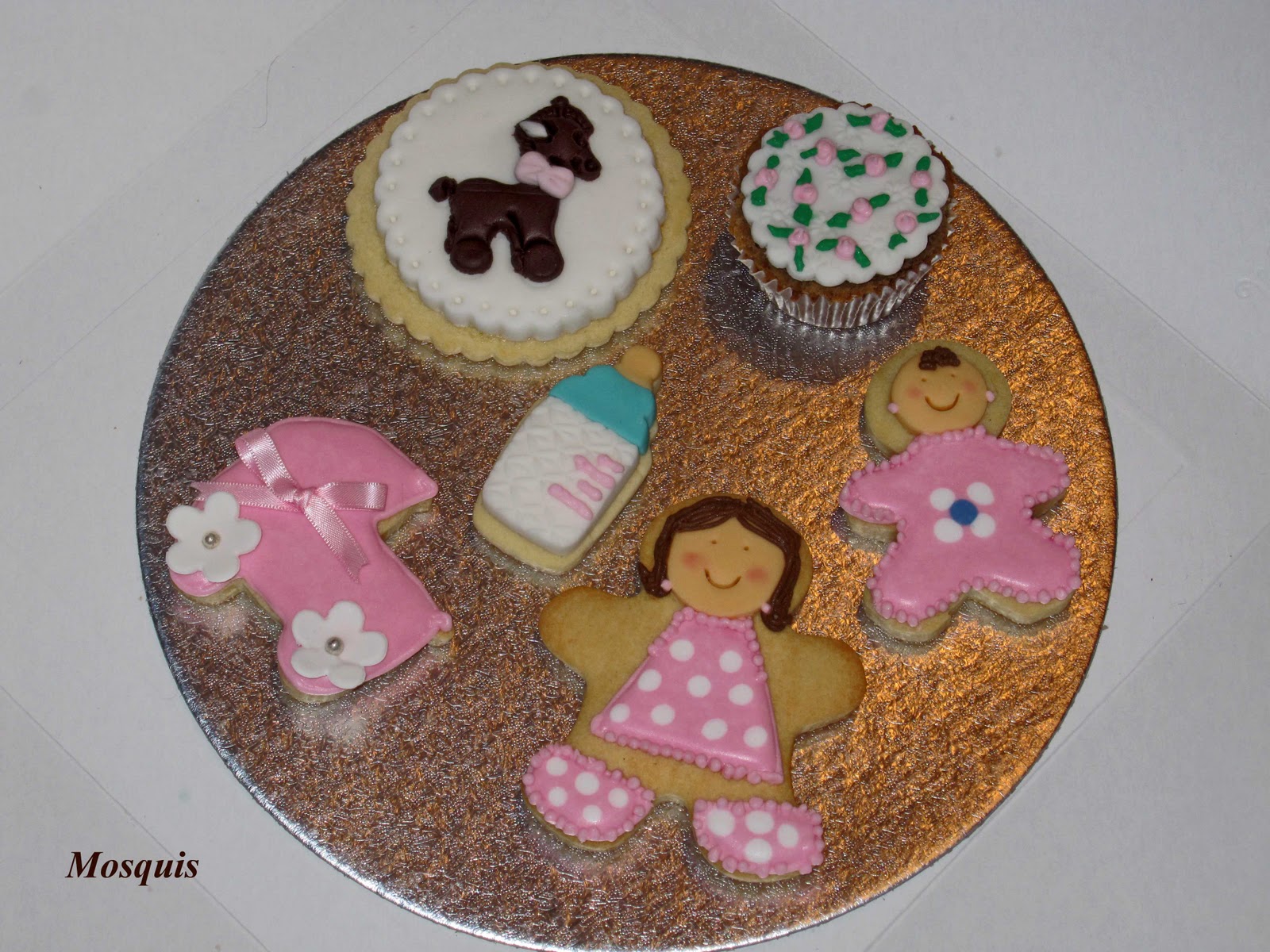 Laurel y Canela Curso de galletas decoradas/ Invitación a Laurel y Canela Curso de galletas decoradas/ Invitación a