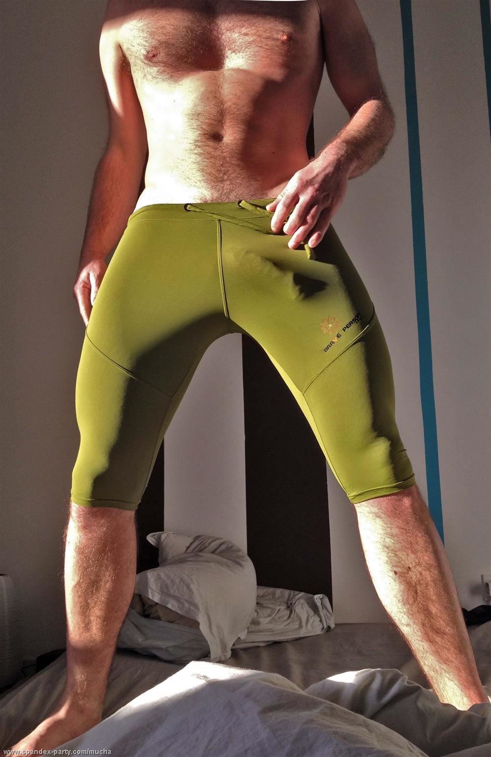 LYCRA GAY MEN: Caldo infernale...Buonasera a tutti gli amici del BLOG! 