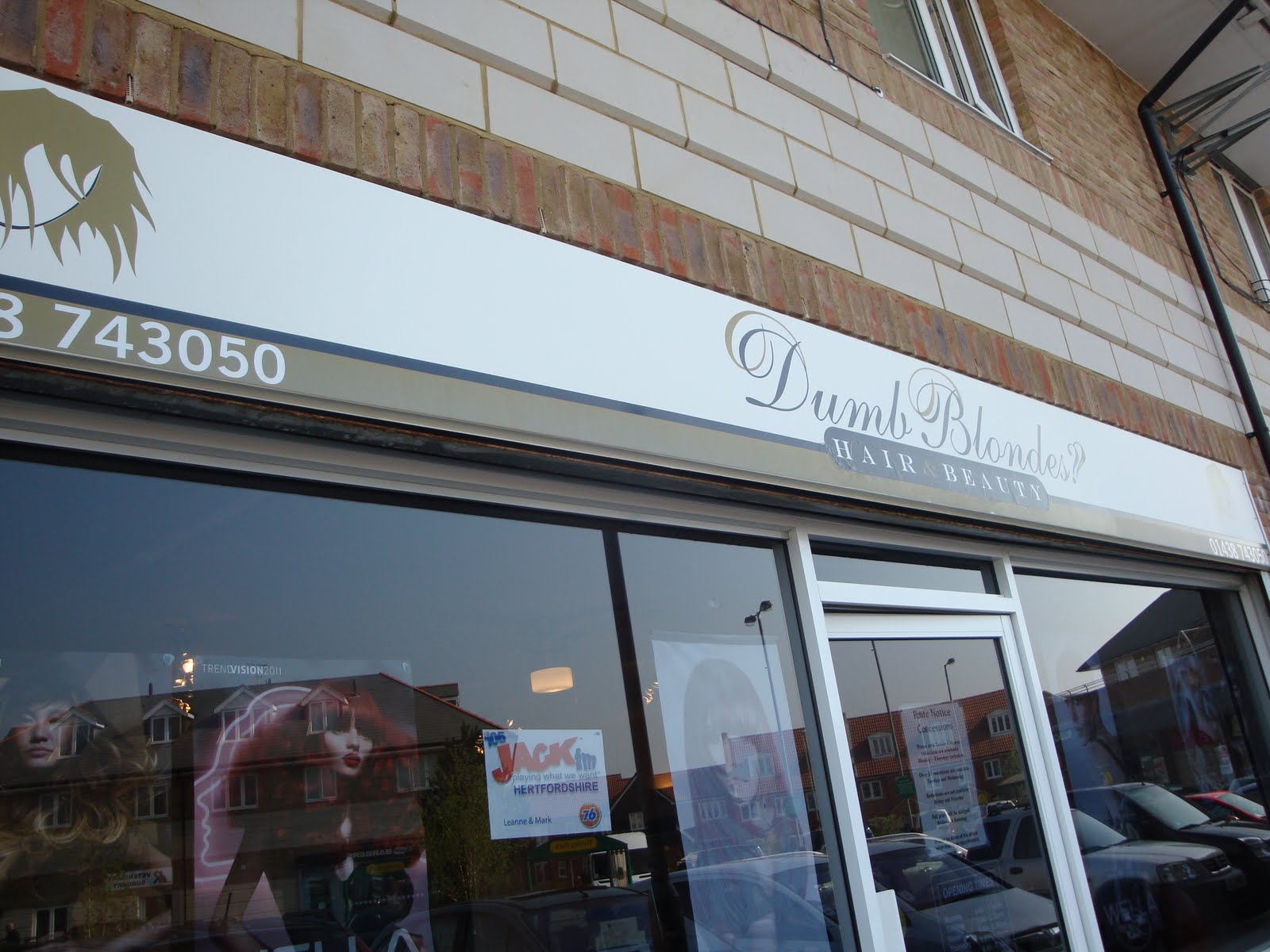 Vote 76 Mark & Leanne's Wedding Blog More Hi JACK ing!!