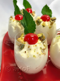 The extra mousse in little shot glasses The extra mousse in little shot glasses