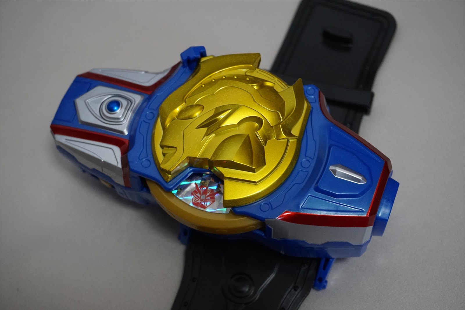 Dxウルトラフュージョンブレス 特撮玩具の本棚