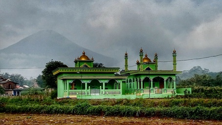 Petilasan Prabu Angling Darma Temanggung - wongcrewchild