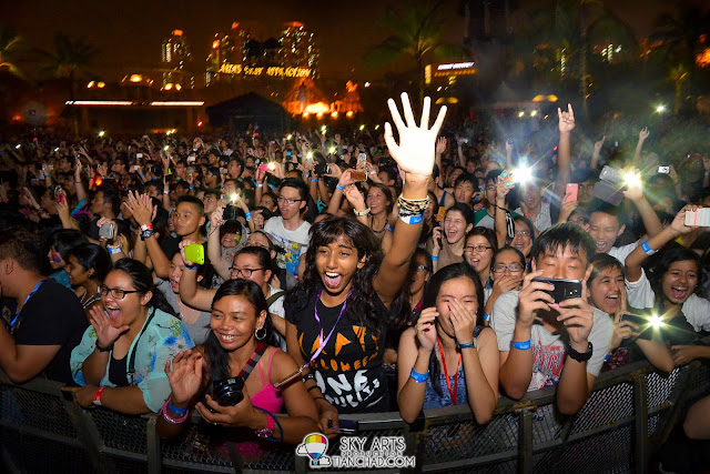 That excited moments when OneRepublic finally on stage!! OneRepublic Native Live in Malaysia 2013