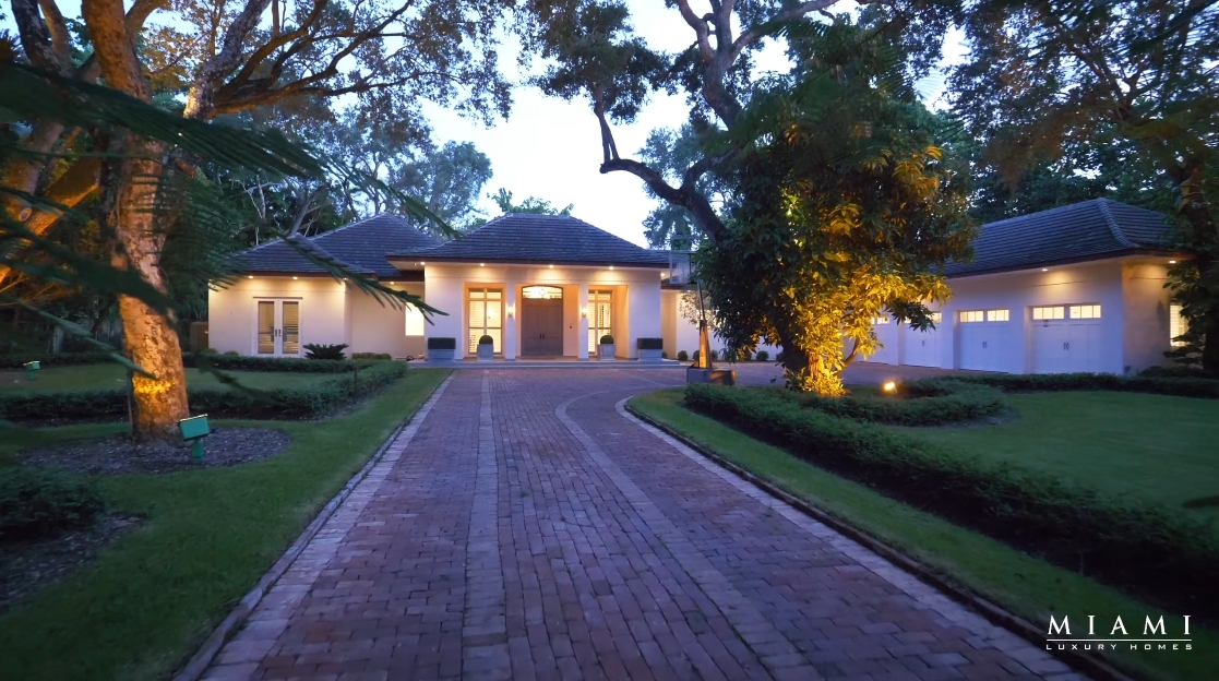 53 Interior Design Photos vs. 4100 Kiaora St, Miami Luxury Mansion Tour