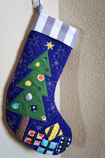 The Berry Bunch: Modern Quilt Guild Riley Blake Fabric Challenge: Tucson MQG Stocking Holiday Gift Exchange