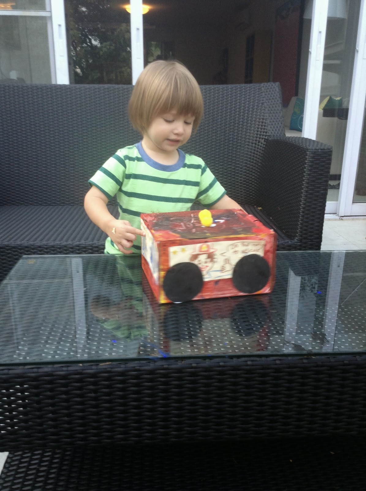 Dim Sum and Long Runs: Tuesday craft: Fire Engine