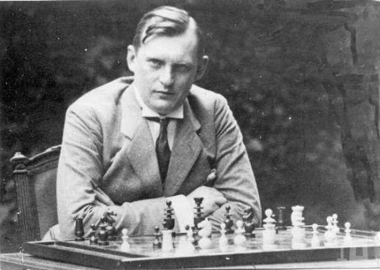Marcos e o Xadrez:Um aficcionado dos tabuleiros: 1º Alexander Alekhine ...