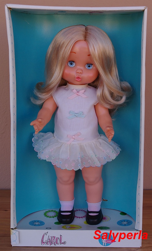 muñeca carol de famosa