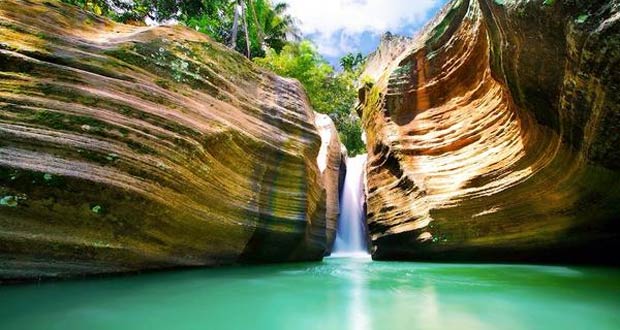 Air Terjun Luweng Sampang