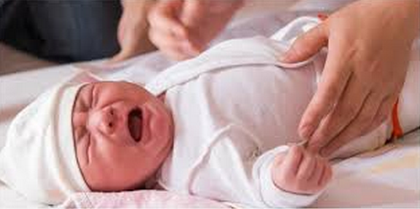 Kenapa Bayi Sering Nangis Terus? Kenali 14 Penyebab Berikut Ini Bunda