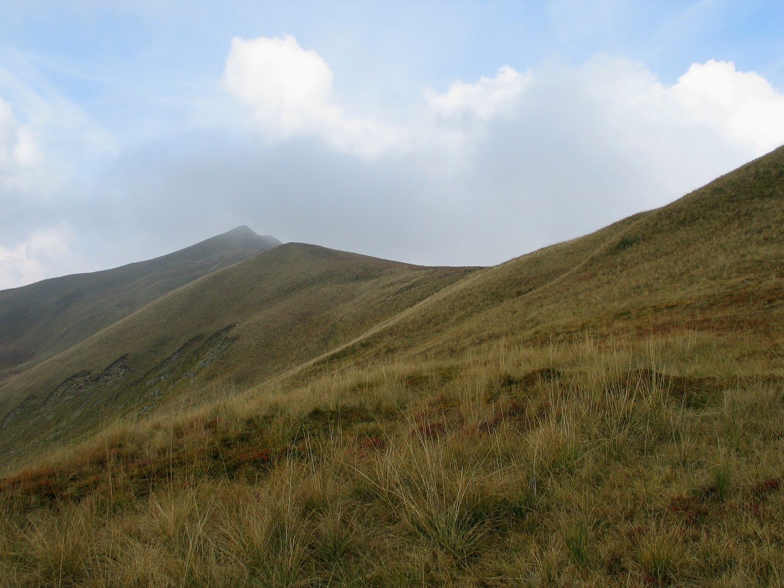 50 Hikes In and Around Tuscany: Hikes of the Northern Apennines