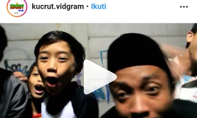 Kocak! Pantun-pantunan Remaja Ini dari Pesan Moral Sampai Sindir Alfateka Kocak! Pantun-pantunan Remaja Ini dari Pesan Moral Sampai Sindir Alfateka