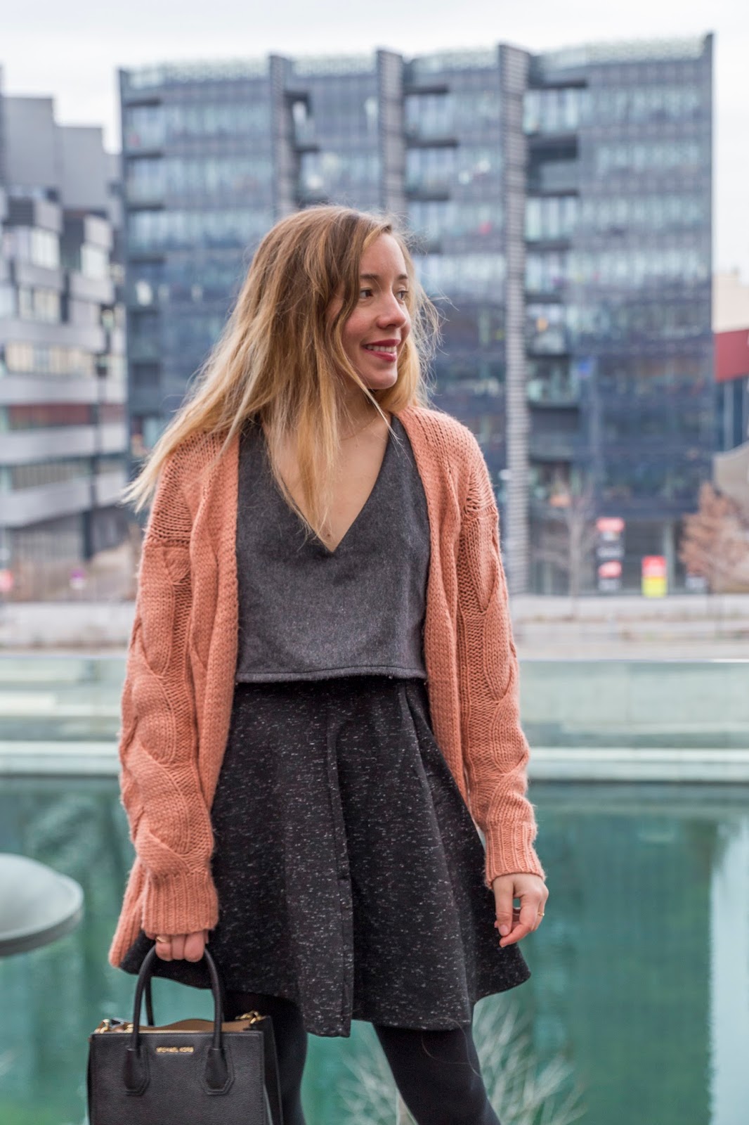 Confluence gilet mailles torsadées corail