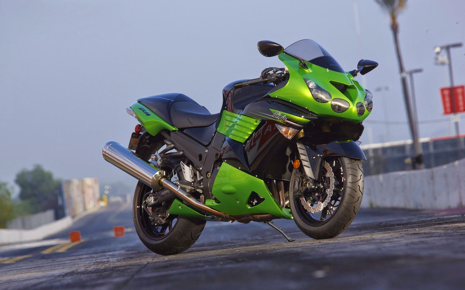 Kawasaki ZZR 1400 ZX 14r